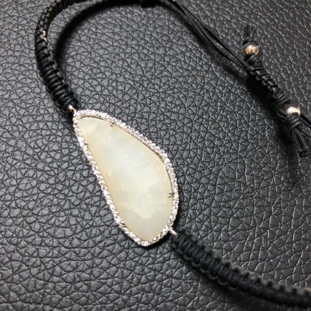 Tai Quartz Crystal Drawstring Bracelet